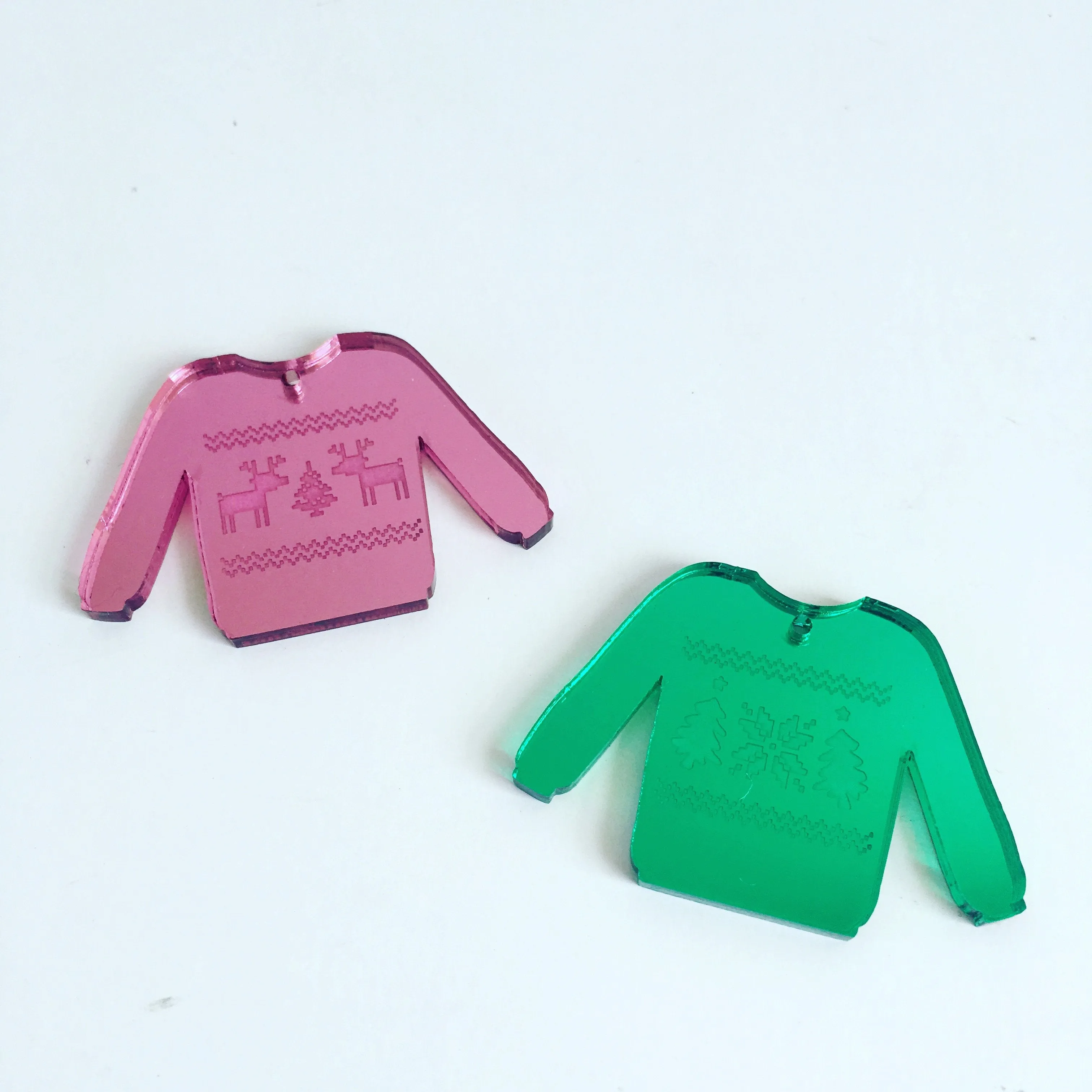 © Ugly Sweater Charms - 4 Pairs