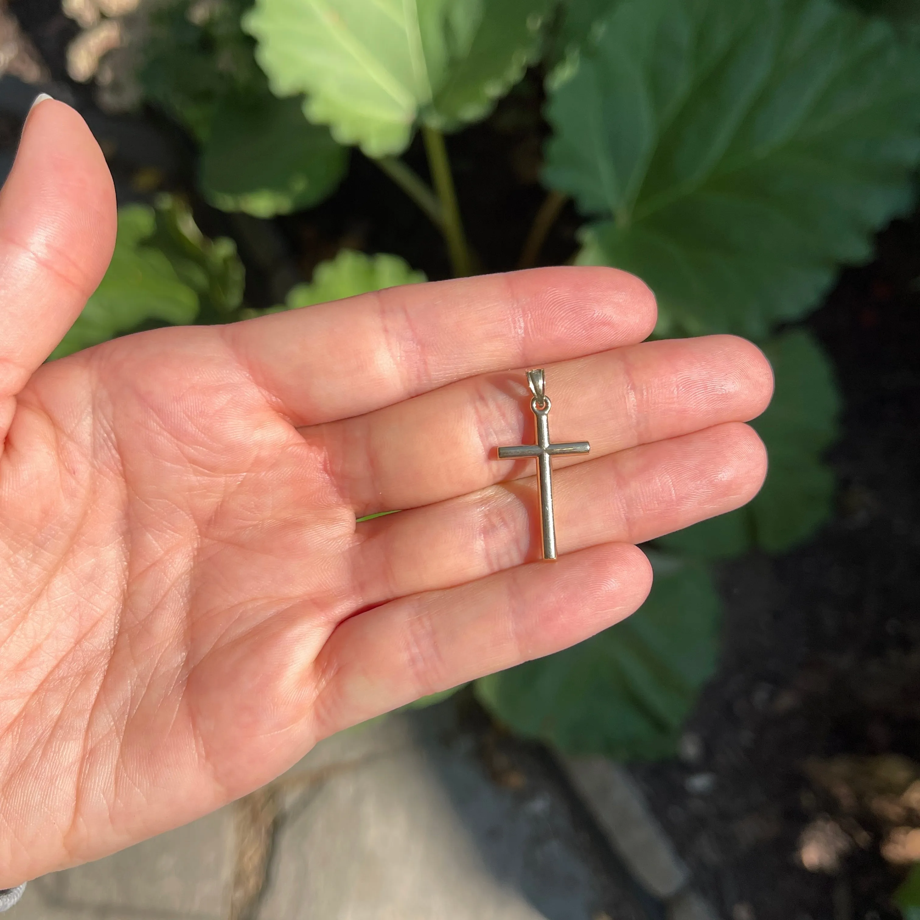 14KT Yellow Gold Simple Cross Pendant 31mm