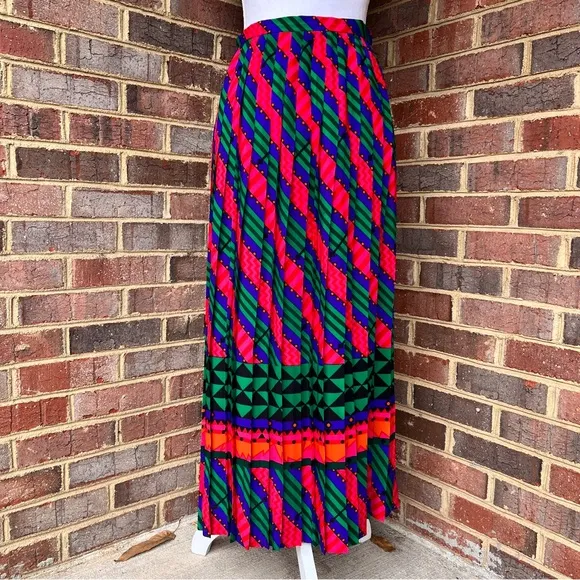 1980’s Breckenridge bright colorful accordion hem maxi skirt