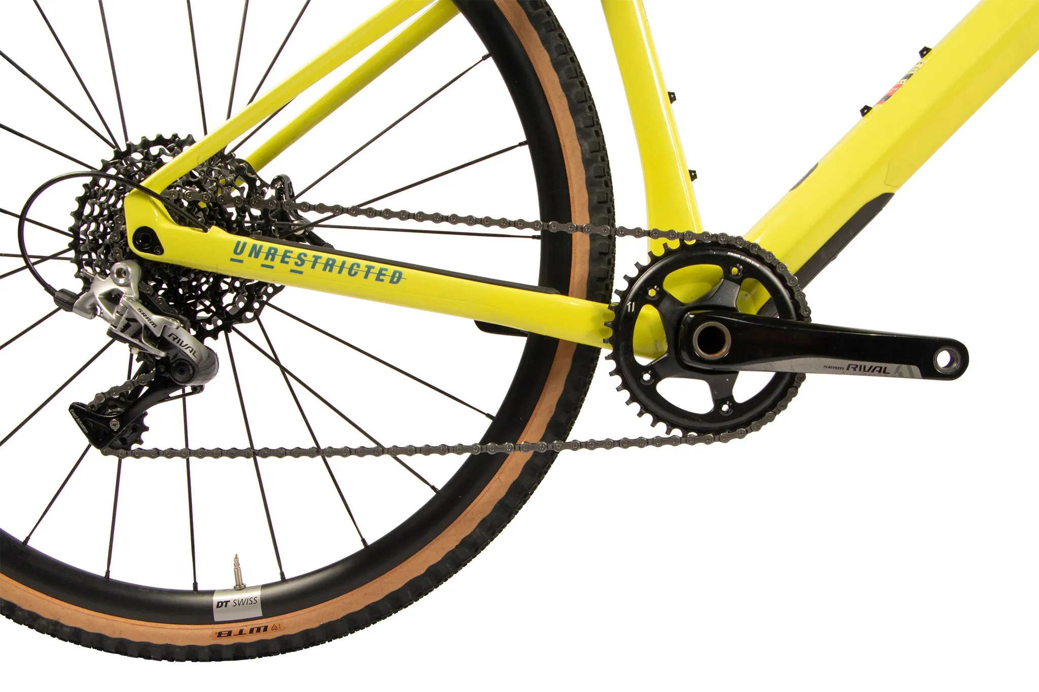 BMC URS 01 Three - 2021, Large