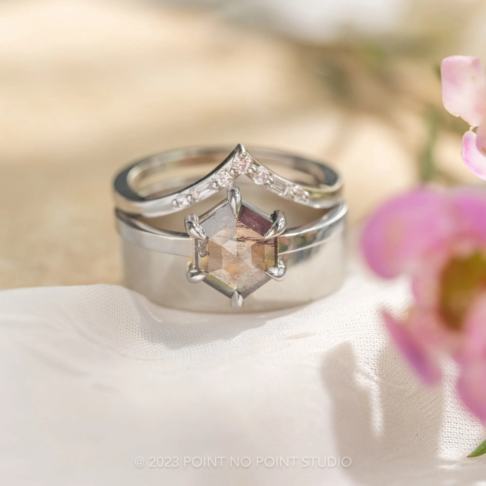 Ellipse Setting, 6mm 14k White Gold Wedding Band, Polished Finish