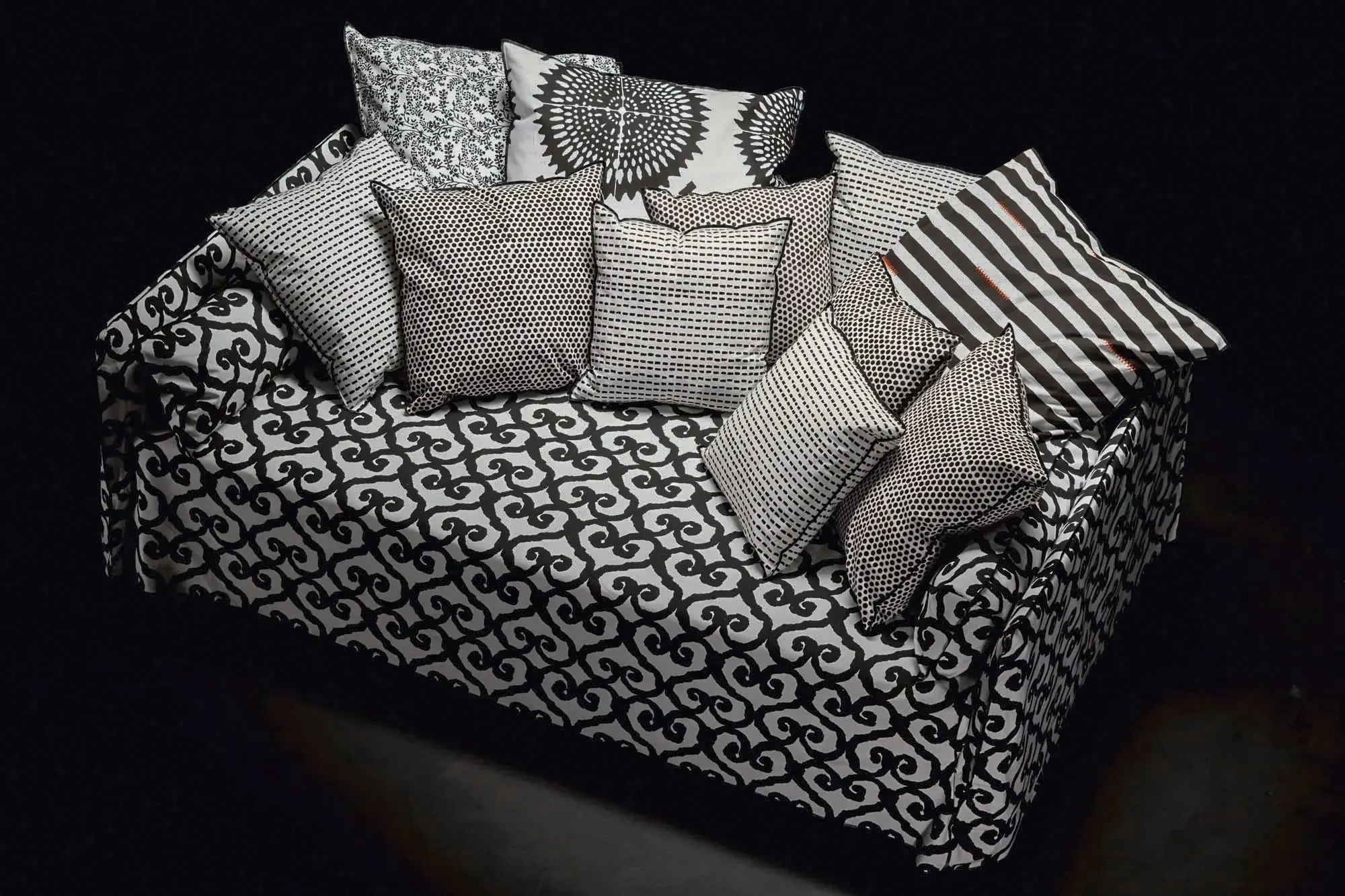 Ghost 16 - Sofa
