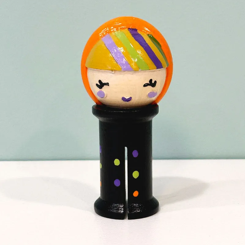 LE Binding Babies® Willa the Witch Medium