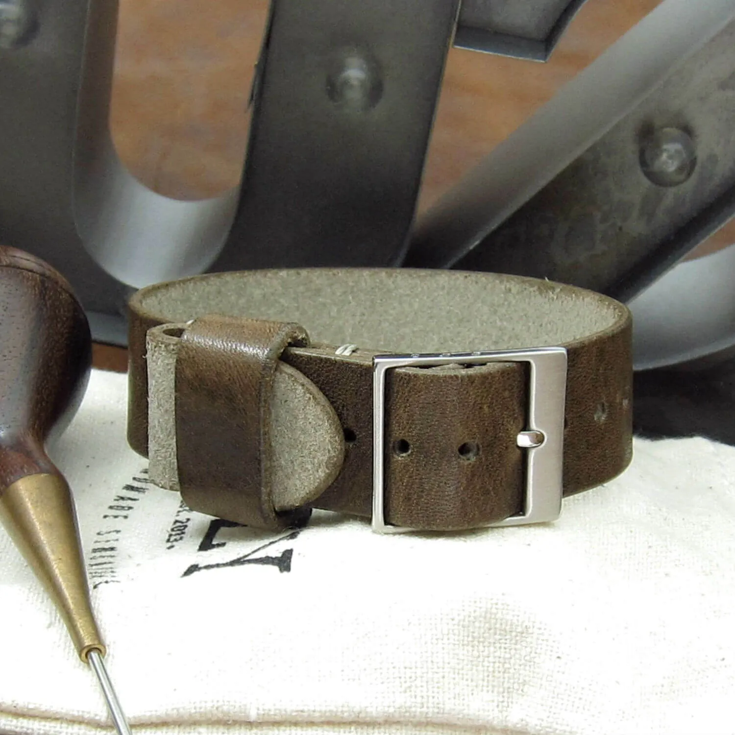 Leather Watch Strap, Classic RAF II Vintage 404