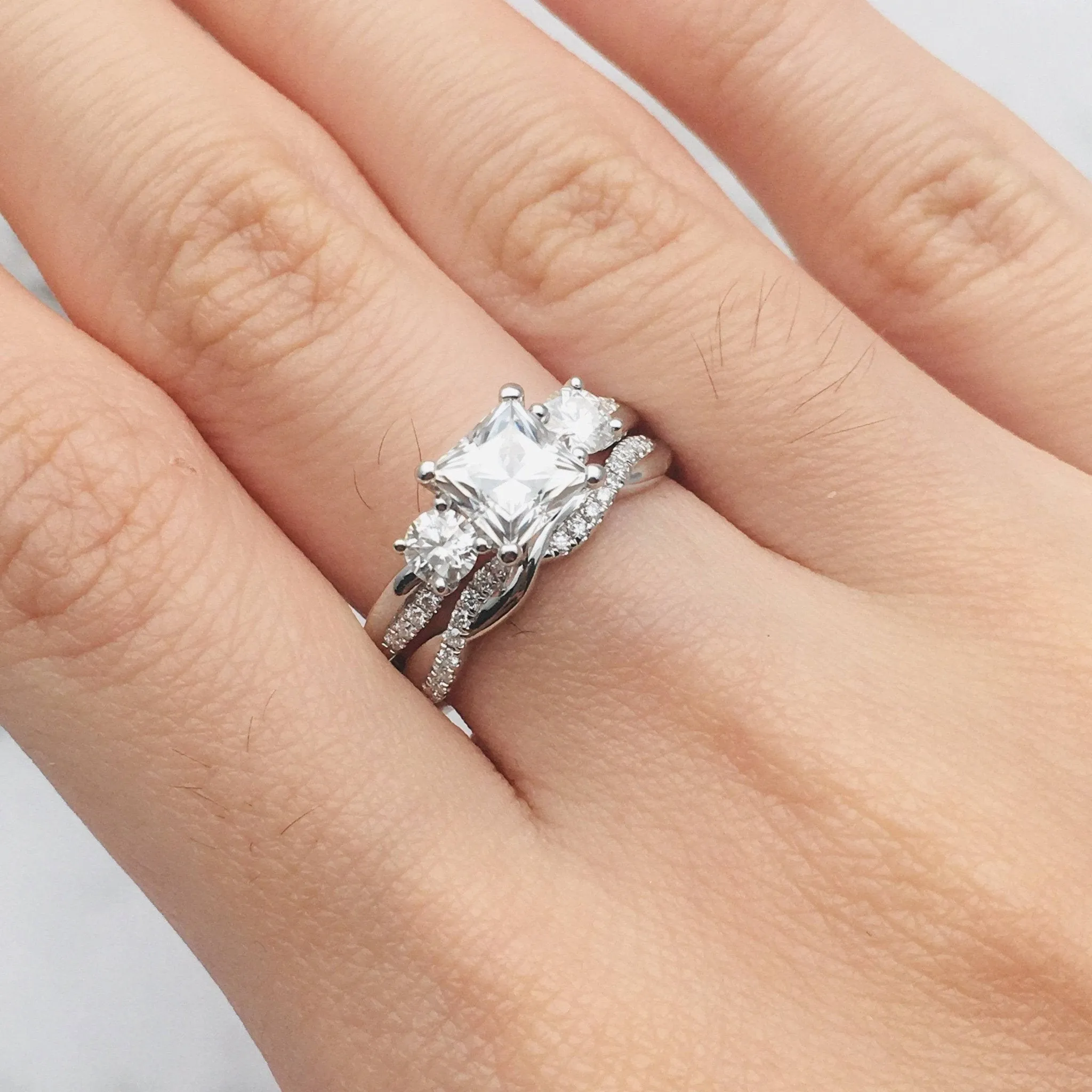 Princess Cut Diamond Twist Wedding Ring Set