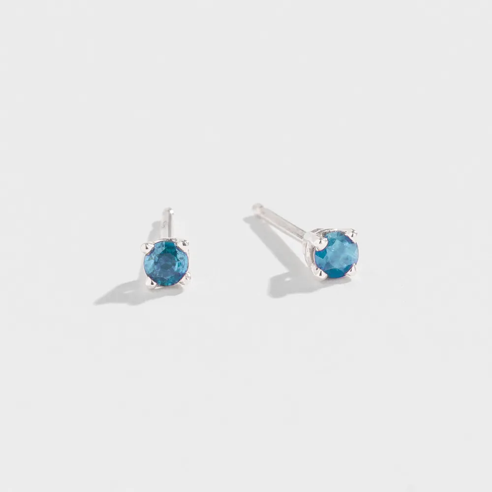 PRONG STUDS | 14K GOLD & AQUAMARINE