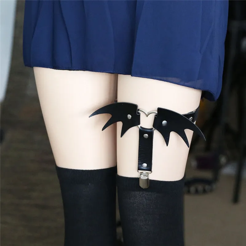 "PUNK WINGS" GARTER UB3182