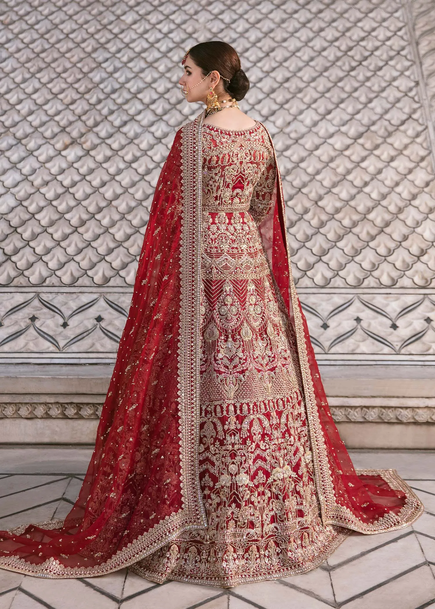 Red Lehenga Choli Dupatta Barat Pakistani Bridal Dress