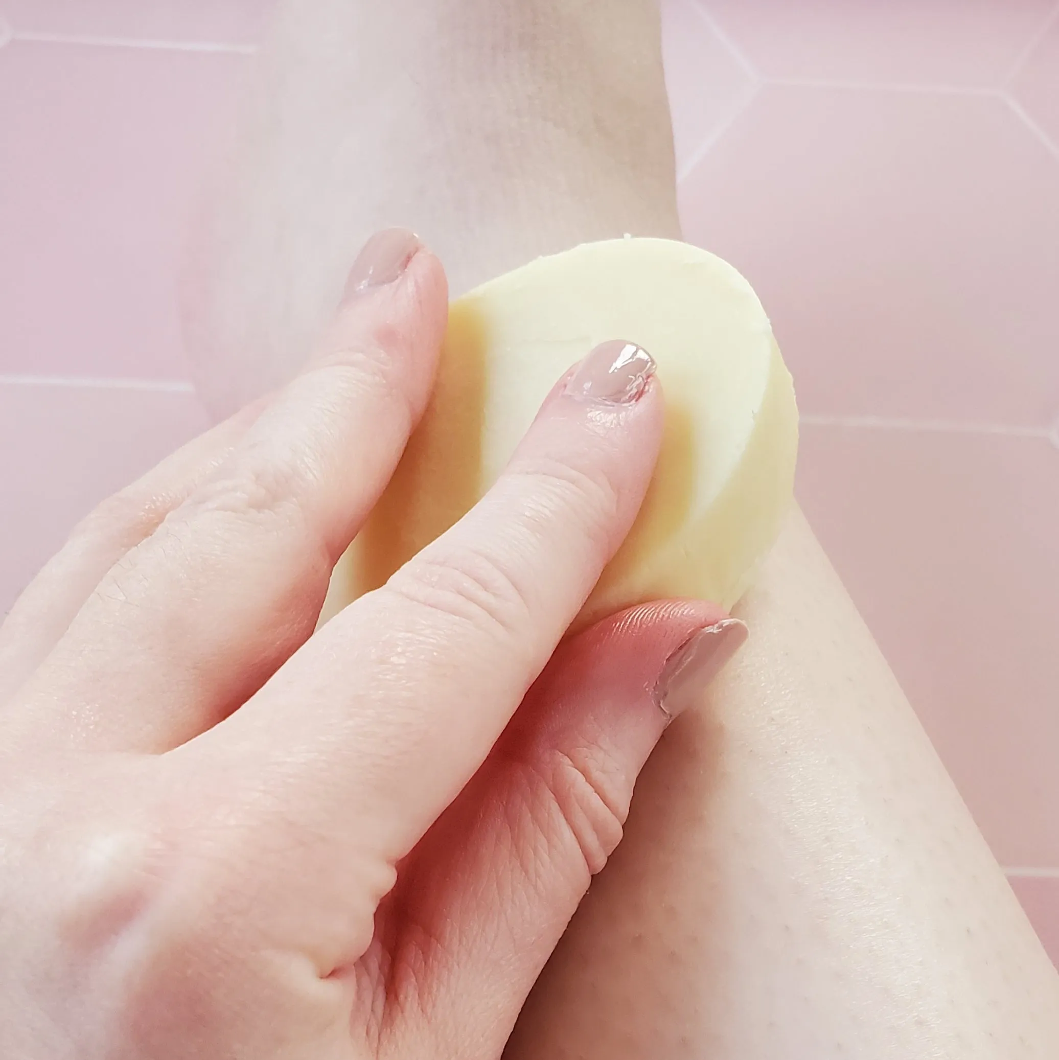 Rosehip & Vitamin E Moisturising Bar