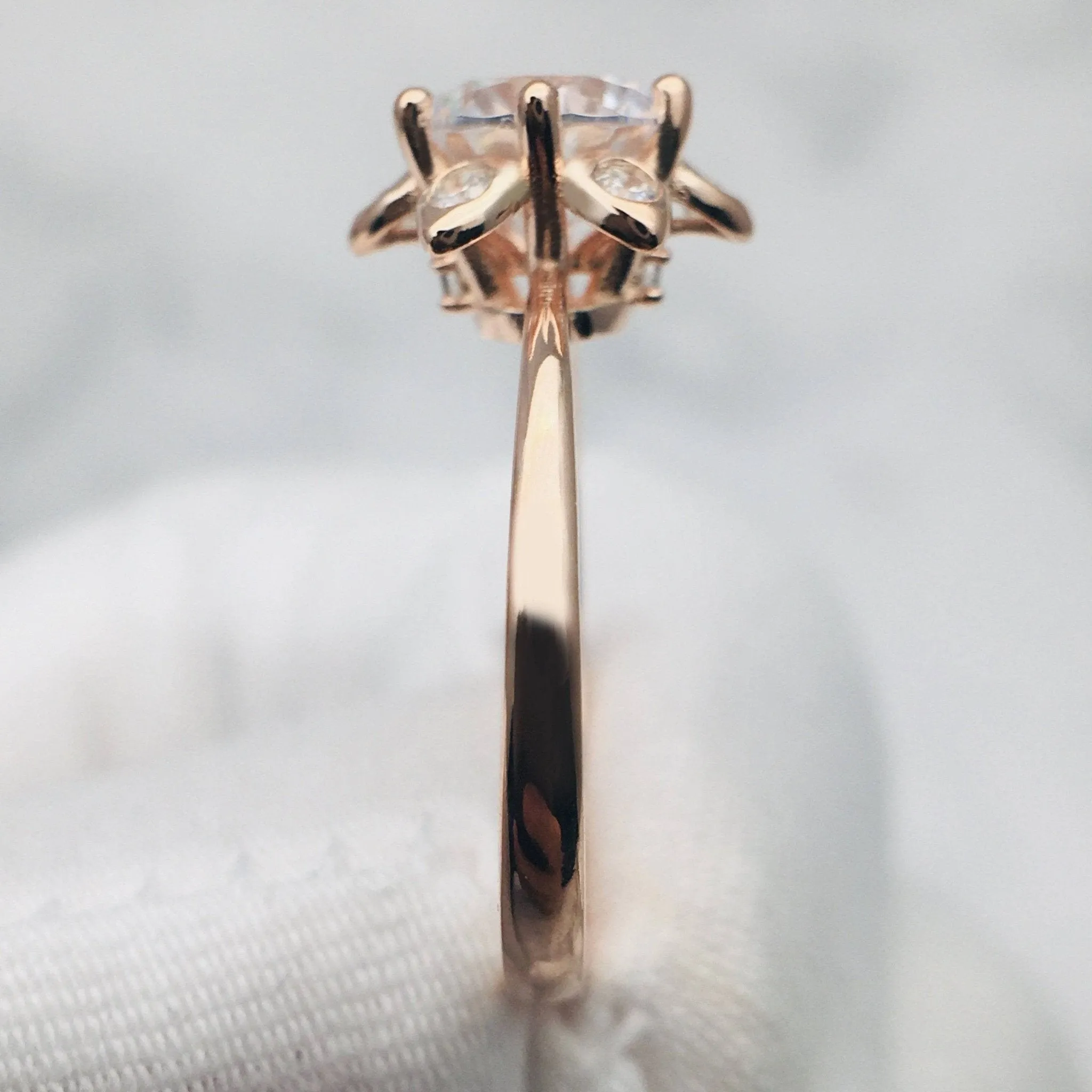 Round Cut Diamond Unique Flower Engagement Ring