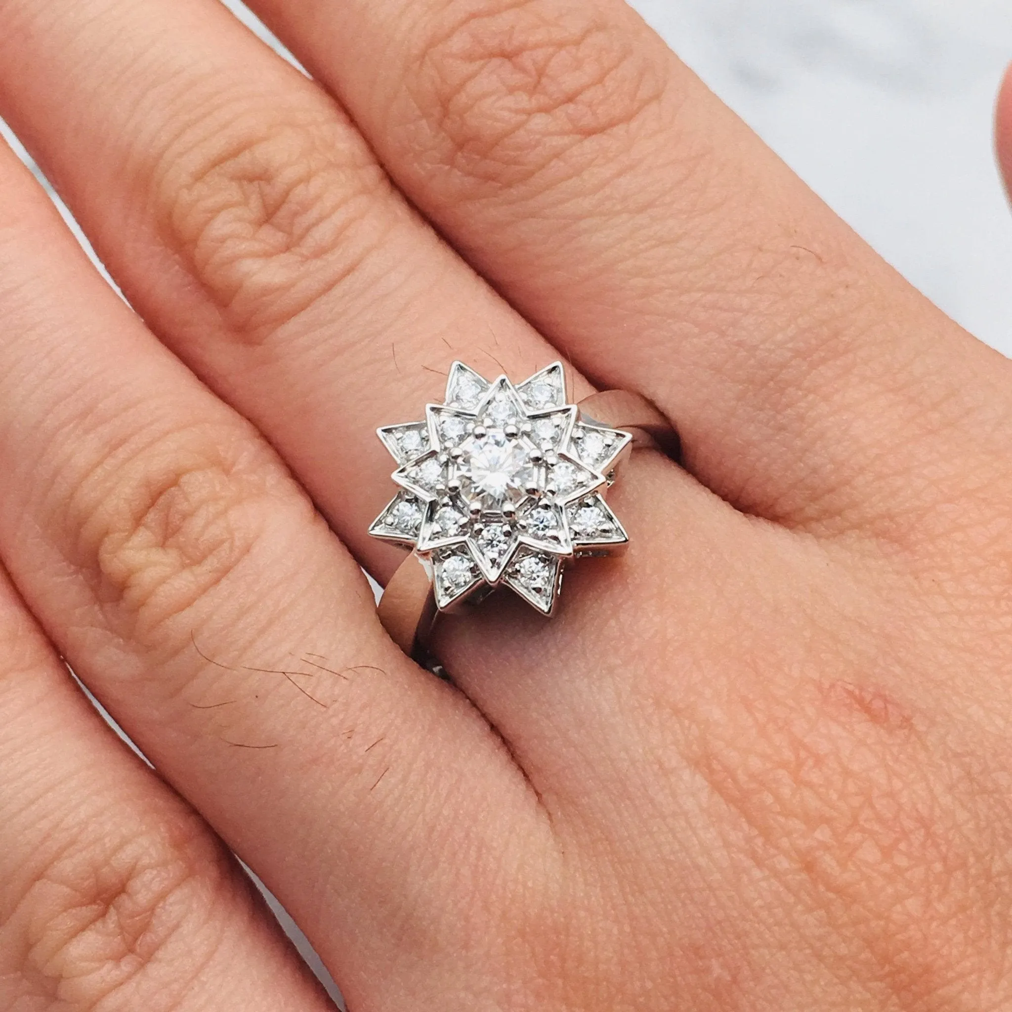 Round Diamond Vintage Sunflower Design Engagement Ring