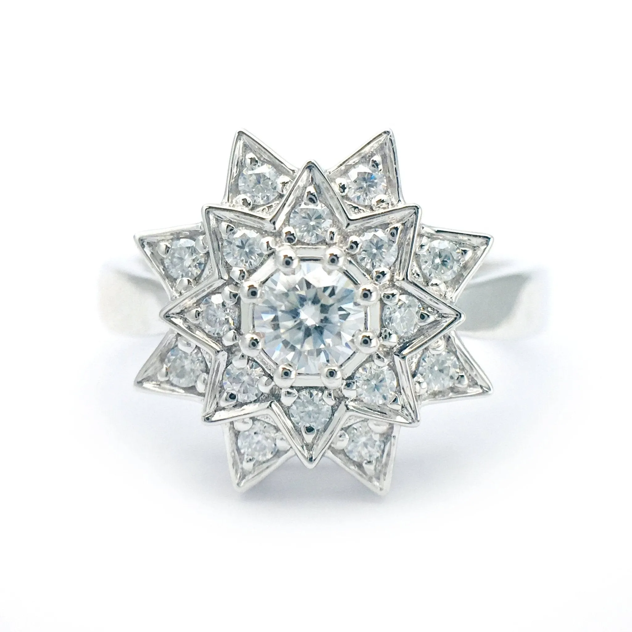 Round Diamond Vintage Sunflower Design Engagement Ring