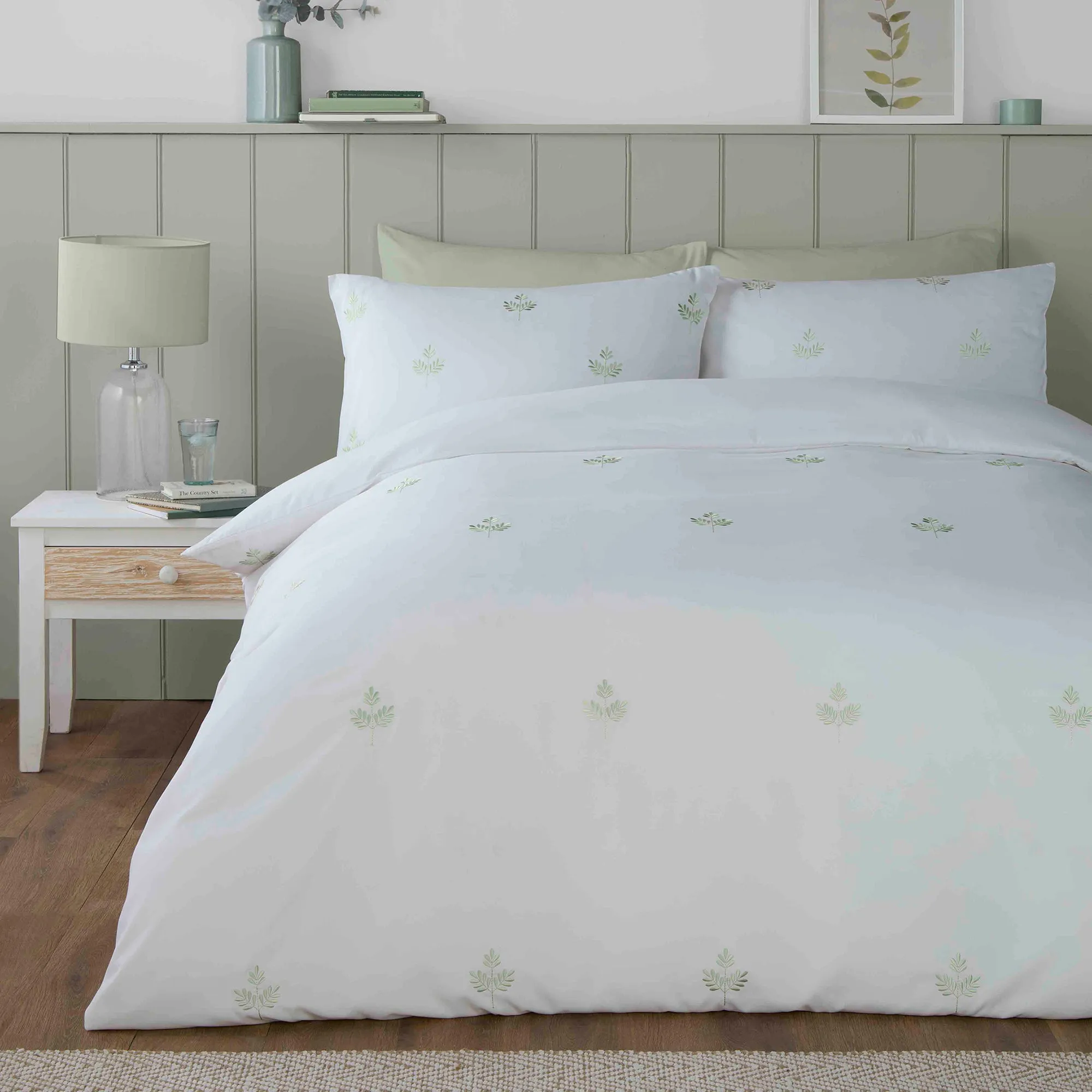 Serene Emily Embroidery Duvet Cover Set - Green