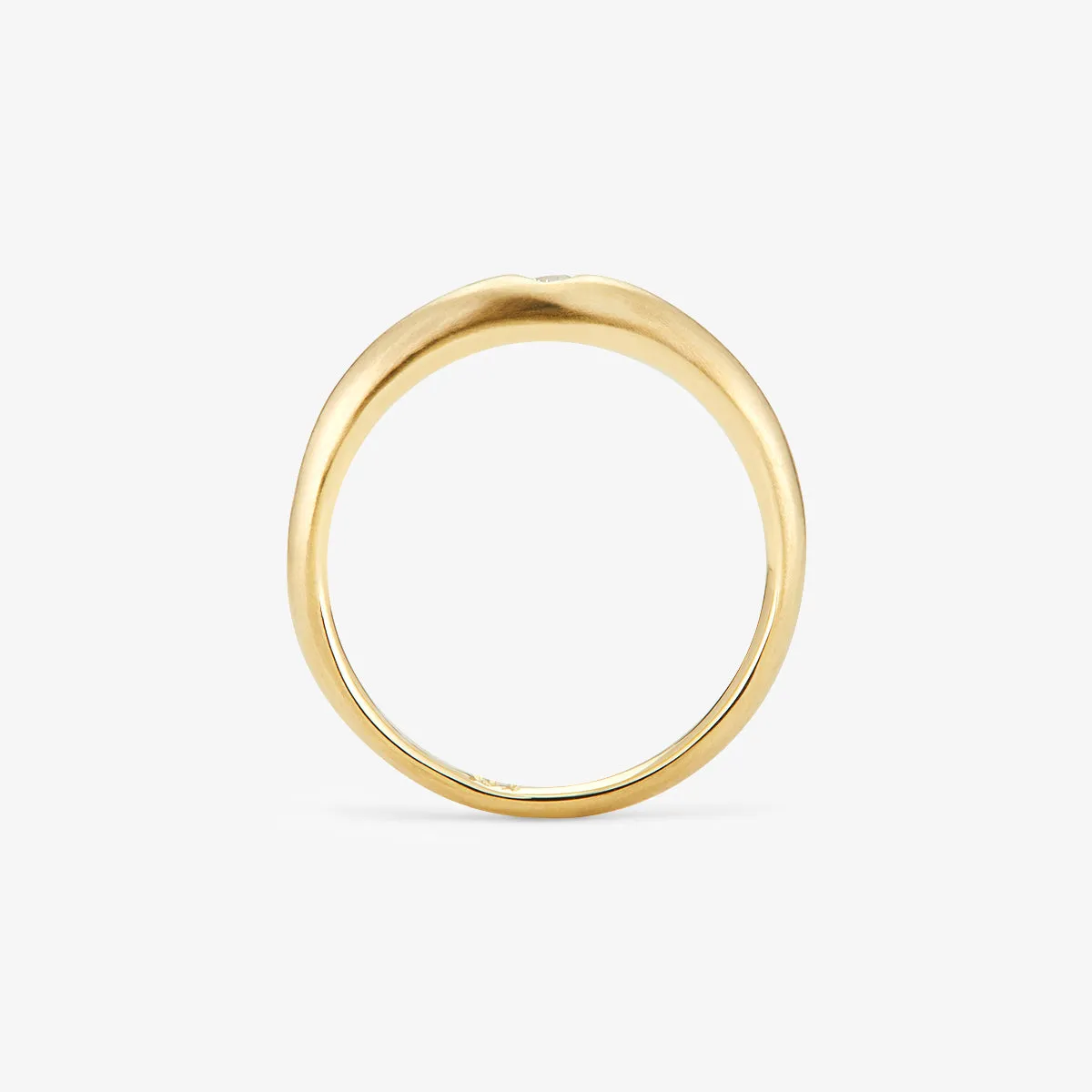 Single White Diamond Taper Band | R10502W
