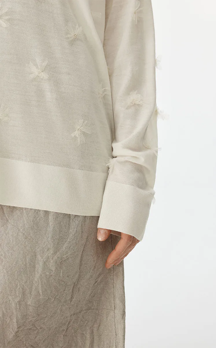 Sweater / JNBY 3D Floral Loose Knit Sweater