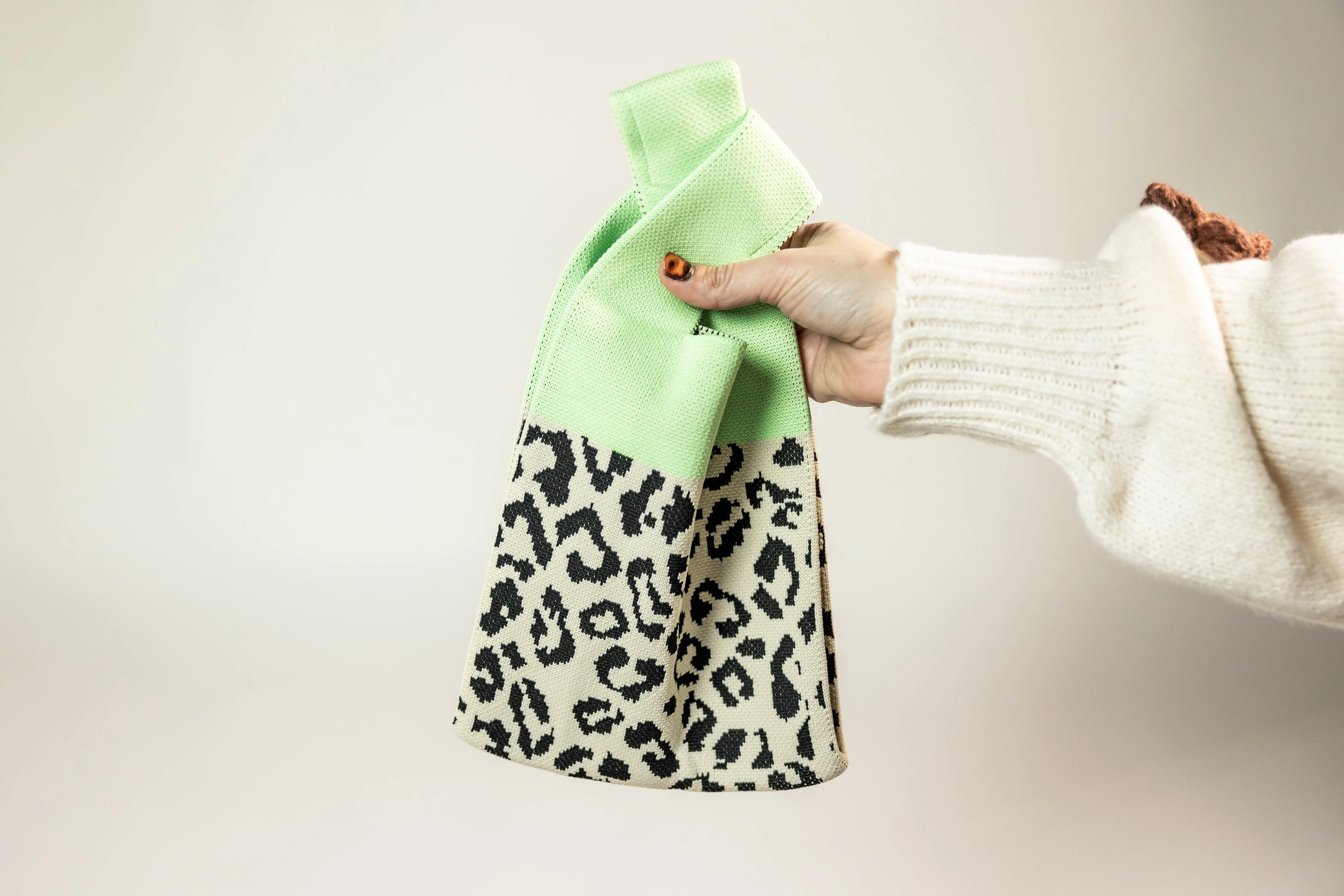 trendsetter mini tote bag